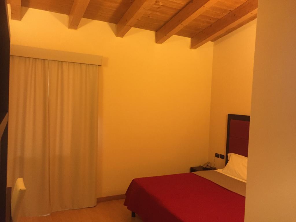 Hotel Motel Galaxy Reggio nell'Emilia Exterior foto
